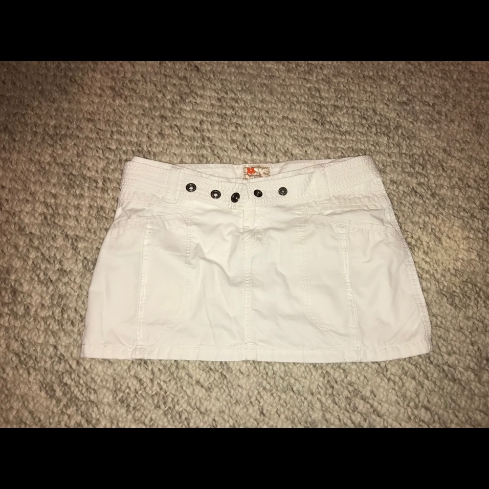 cute white skirt
